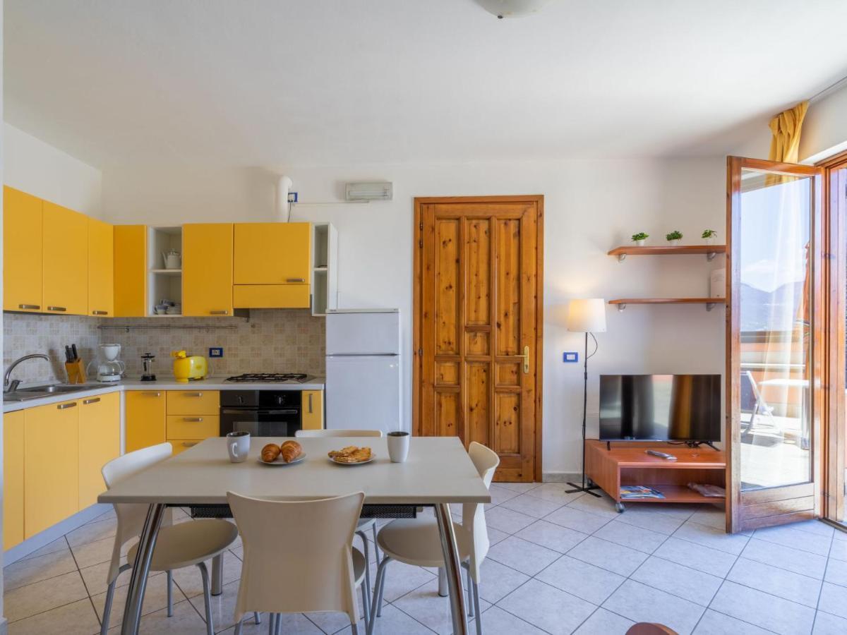 Apartment Residenza Agrifoglio-5 By Interhome Луино Экстерьер фото