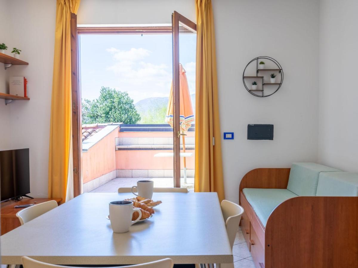 Apartment Residenza Agrifoglio-5 By Interhome Луино Экстерьер фото